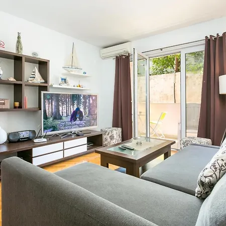 Lägenhet With Wifi - 20217